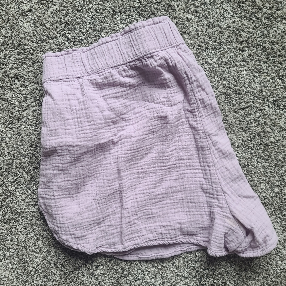 Universal Thread lavendar textured linen shorts